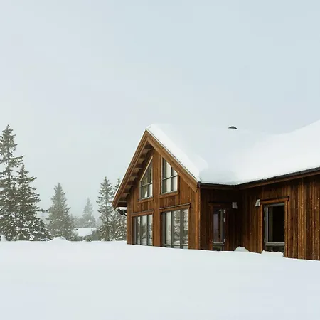 Mountain Air, Light And Spaciousness In Nyaraló Sjusjøen
